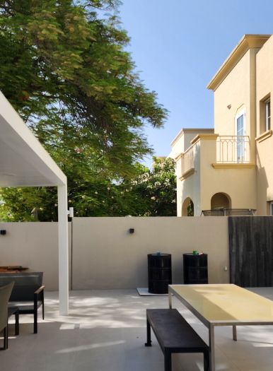 Project Barn by OutMazed Design, The Springs, Dubai